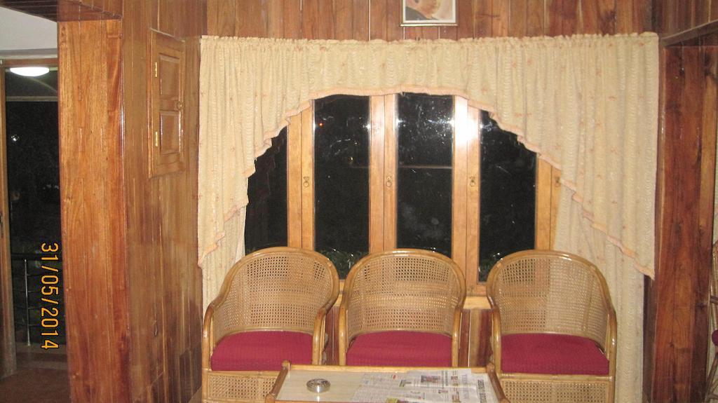 Hotel Poopada Munnar Exterior foto
