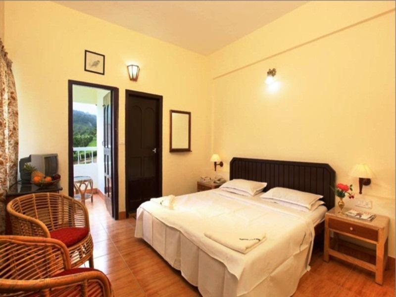 Hotel Poopada Munnar Exterior foto